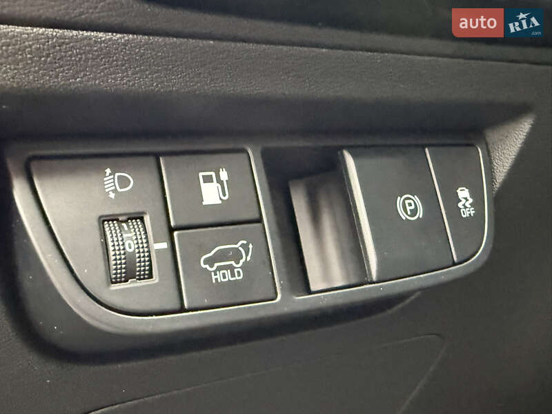 Позашляховик / Кросовер Kia EV6 2023 в Чернівцях