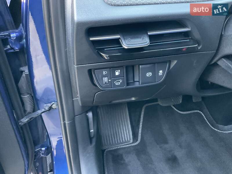 Внедорожник / Кроссовер Kia EV6 2022 в Ровно фото 16 Внедорожник / Кроссовер Kia EV6 2022 в Ровно