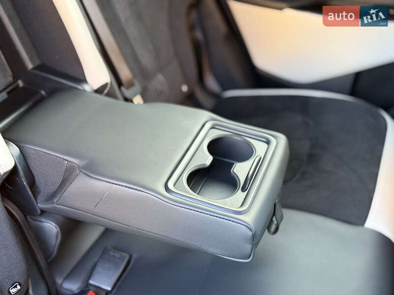 Позашляховик / Кросовер Kia EV6 2023 в Луцьку фото 99 Позашляховик / Кросовер Kia EV6 2023 в Луцьку