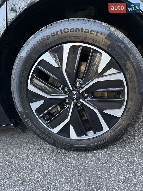 Позашляховик / Кросовер Kia EV6 2021 в Трускавці