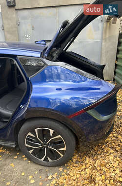Позашляховик / Кросовер Kia EV6 2023 в Києві