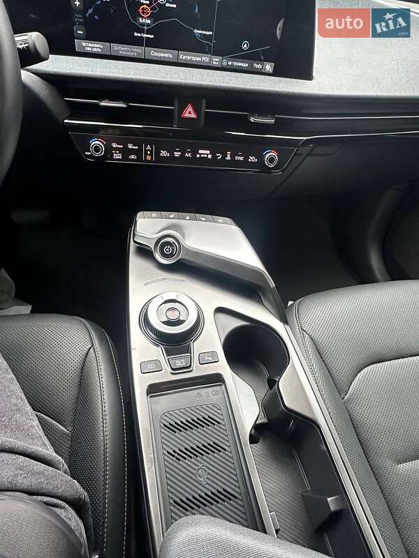 Позашляховик / Кросовер Kia EV6 2024 в Рівному