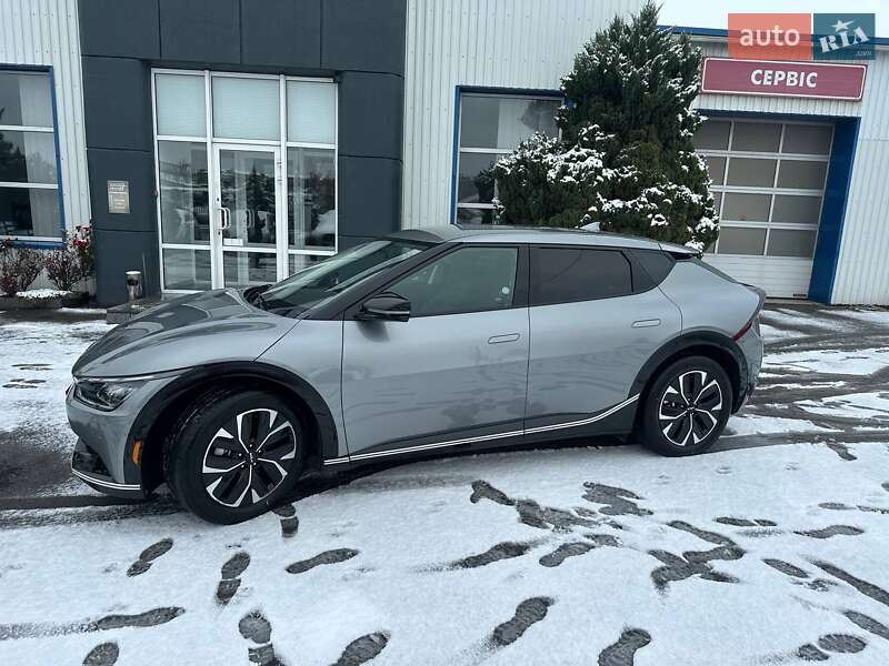 Позашляховик / Кросовер Kia EV6 2024 в Рівному