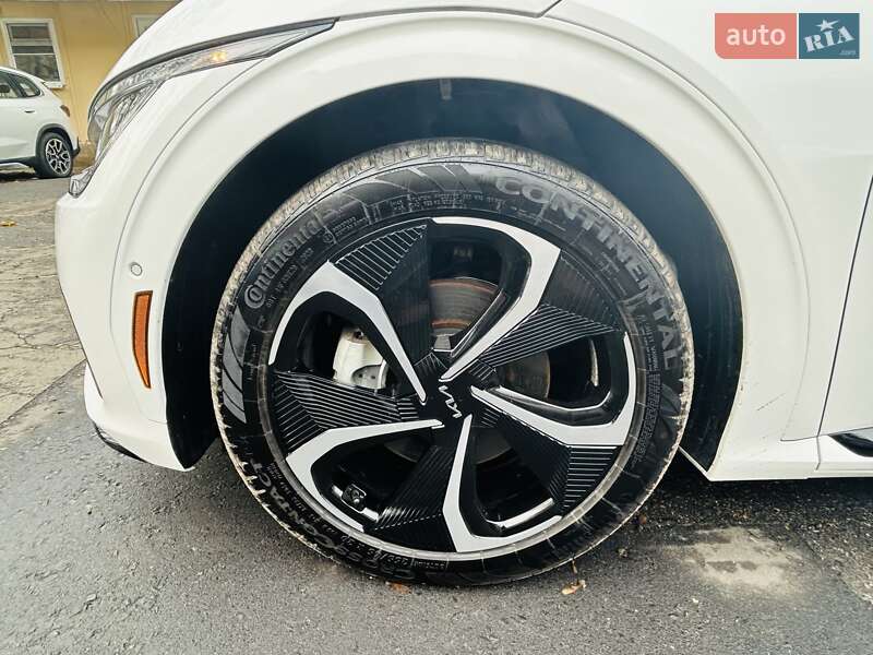 Позашляховик / Кросовер Kia EV6 2024 в Одесі