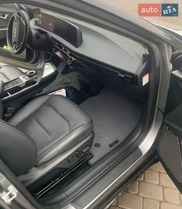 Внедорожник / Кроссовер Kia EV6 2022 в Остроге