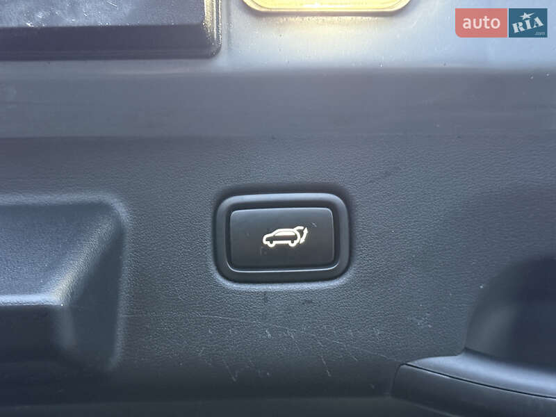 Позашляховик / Кросовер Kia EV6 2022 в Городку