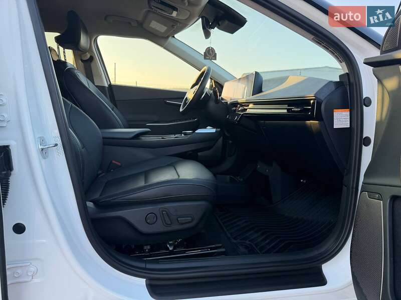 Внедорожник / Кроссовер Kia EV6 2023 в Львове