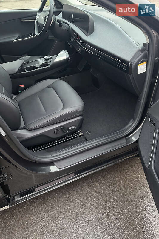 Позашляховик / Кросовер Kia EV6 2023 в Коростені