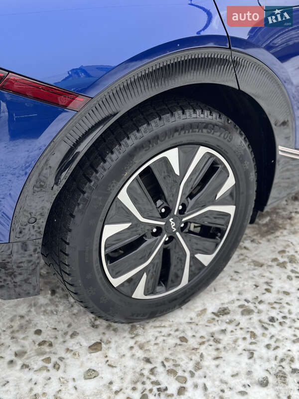 Внедорожник / Кроссовер Kia EV6 2022 в Ивано-Франковске