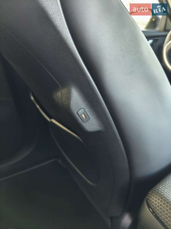 Позашляховик / Кросовер Kia EV6 2023 в Львові фото 30 Позашляховик / Кросовер Kia EV6 2023 в Львові