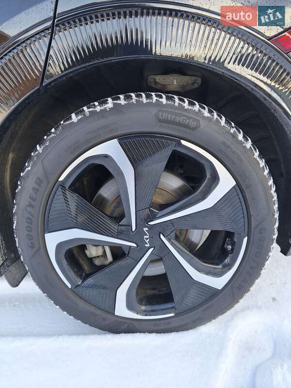 Позашляховик / Кросовер Kia EV6 2023 в Львові фото 40 Позашляховик / Кросовер Kia EV6 2023 в Львові