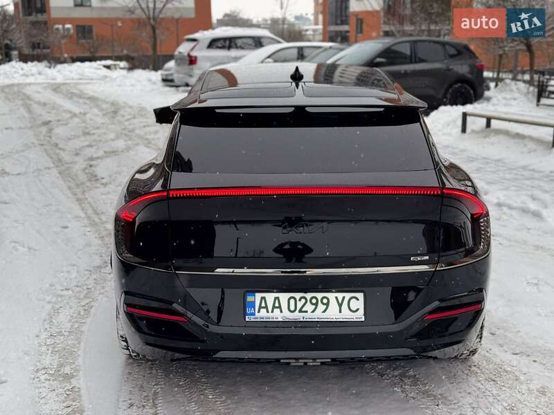 Позашляховик / Кросовер Kia EV6 2022 в Івано-Франківську