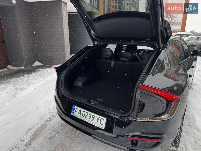Позашляховик / Кросовер Kia EV6 2022 в Івано-Франківську