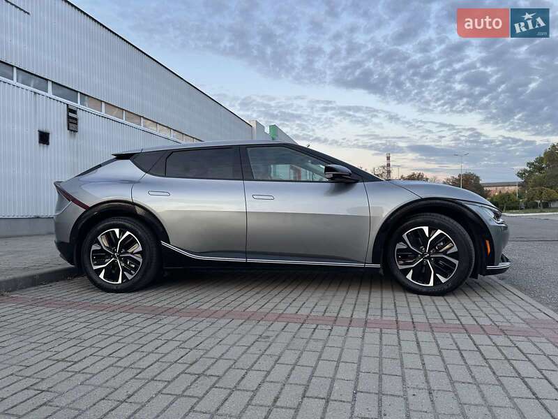 Позашляховик / Кросовер Kia EV6 2023 в Ужгороді