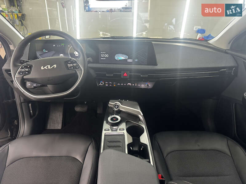 Позашляховик / Кросовер Kia EV6 2024 в Львові