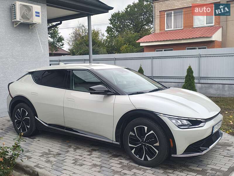 Позашляховик / Кросовер Kia EV6 2023 в Лубнах
