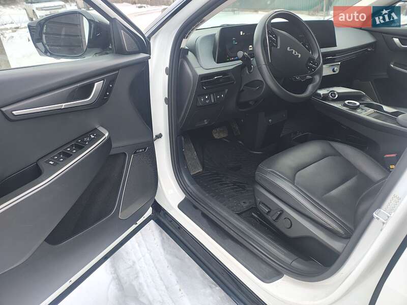 Позашляховик / Кросовер Kia EV6 2022 в Лубнах