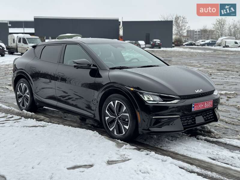 Позашляховик / Кросовер Kia EV6 2024 в Рівному
