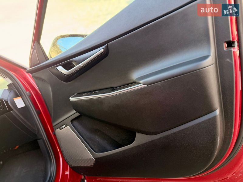 Внедорожник / Кроссовер Kia EV6 2023 в Дрогобыче