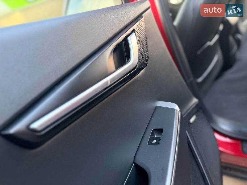 Внедорожник / Кроссовер Kia EV6 2023 в Дрогобыче