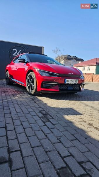 Внедорожник / Кроссовер Kia EV6 2022 в Ровно