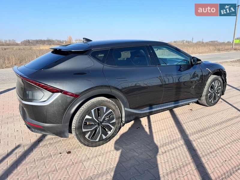 Позашляховик / Кросовер Kia EV6 2022 в Рівному