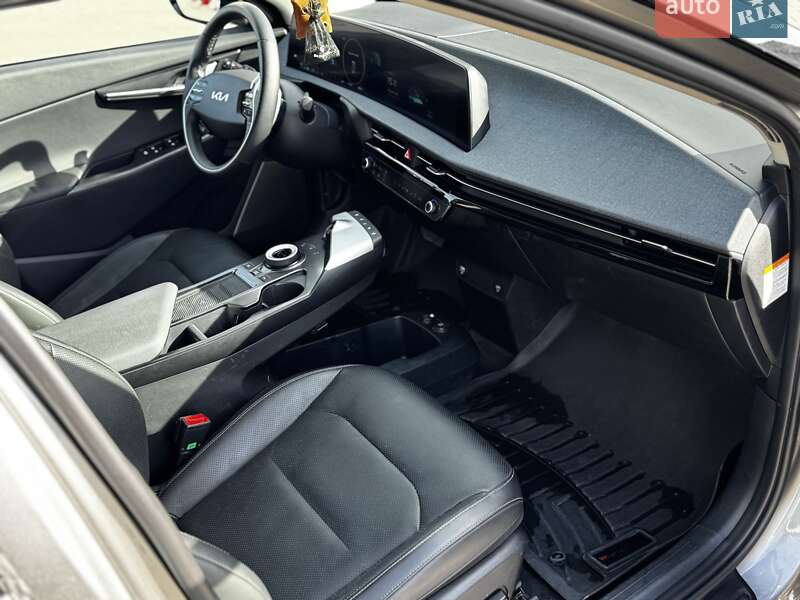 Внедорожник / Кроссовер Kia EV6 2022 в Ровно