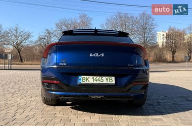 Внедорожник / Кроссовер Kia EV6 2024 в Ровно