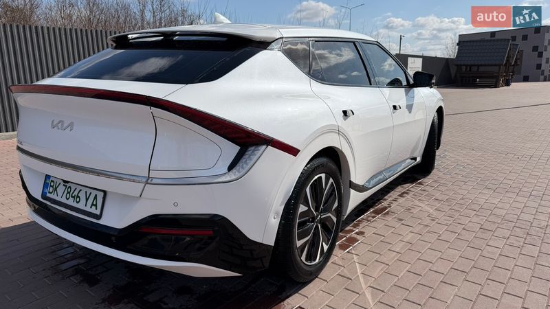 Внедорожник / Кроссовер Kia EV6 2022 в Сарнах