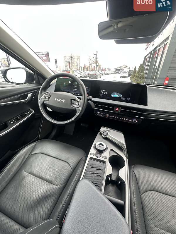 Позашляховик / Кросовер Kia EV6 2024 в Білогородці