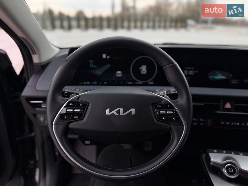 Внедорожник / Кроссовер Kia EV6 2023 в Звягеле фото 25 Внедорожник / Кроссовер Kia EV6 2023 в Звягеле