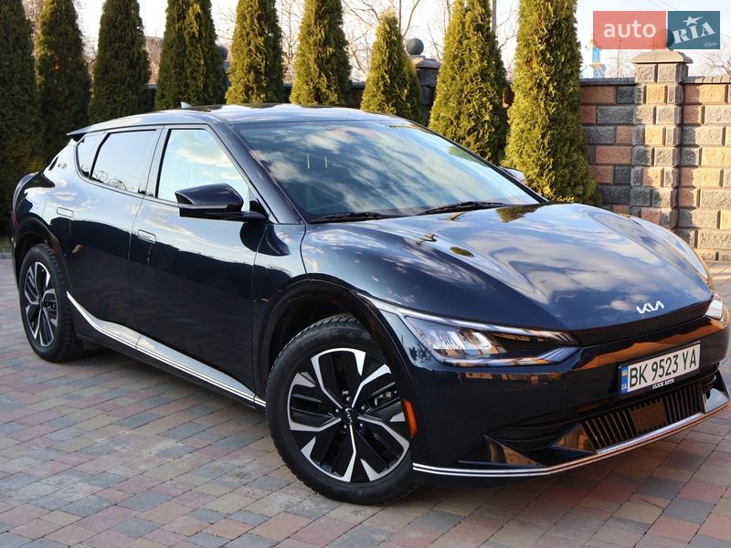 Позашляховик / Кросовер Kia EV6 2023 в Рівному