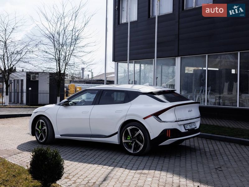 Внедорожник / Кроссовер Kia EV6 2024 в Снятине