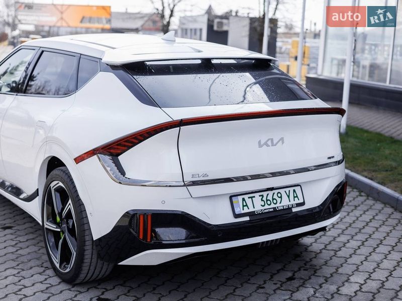 Внедорожник / Кроссовер Kia EV6 2024 в Снятине
