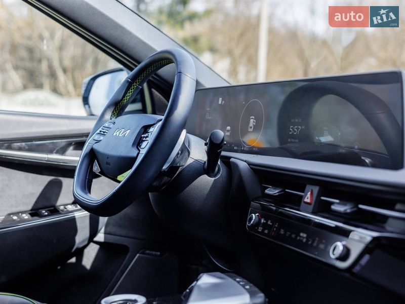 Внедорожник / Кроссовер Kia EV6 2024 в Снятине