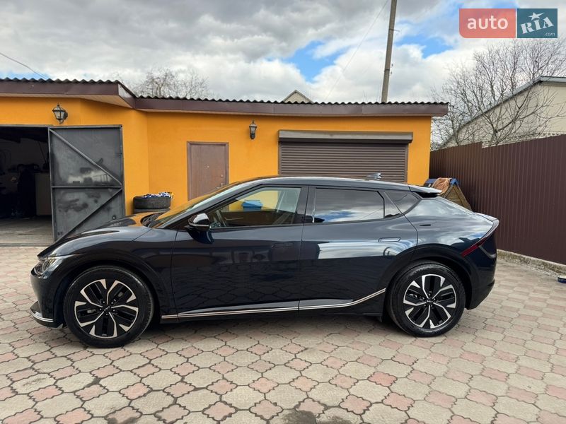 Внедорожник / Кроссовер Kia EV6 2023 в Ровно фото 9 Внедорожник / Кроссовер Kia EV6 2023 в Ровно