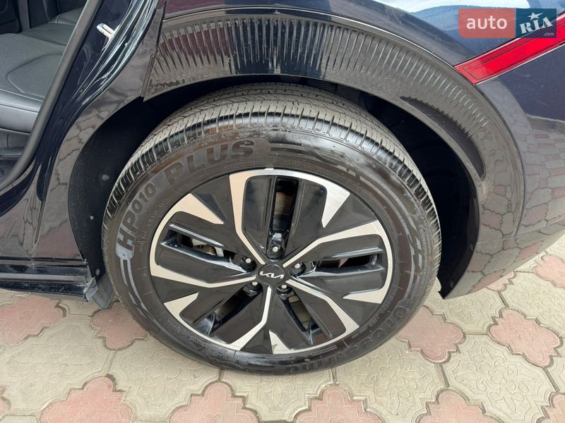 Внедорожник / Кроссовер Kia EV6 2023 в Ровно фото 18 Внедорожник / Кроссовер Kia EV6 2023 в Ровно