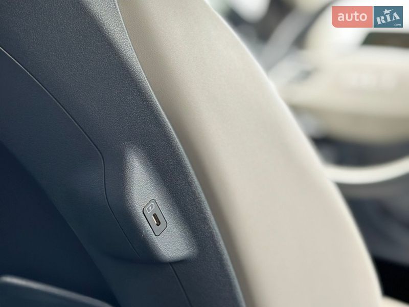 Внедорожник / Кроссовер Kia EV6 2022 в Ивано-Франковске фото 48 Внедорожник / Кроссовер Kia EV6 2022 в Ивано-Франковске