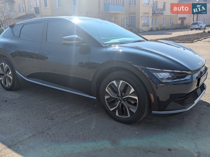 Позашляховик / Кросовер Kia EV6 2024 в Рівному