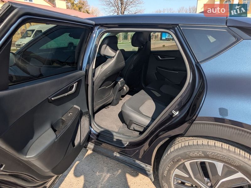 Позашляховик / Кросовер Kia EV6 2024 в Рівному