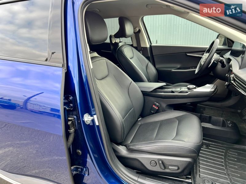 Внедорожник / Кроссовер Kia EV6 2024 в Кременчуге фото 11 Внедорожник / Кроссовер Kia EV6 2024 в Кременчуге