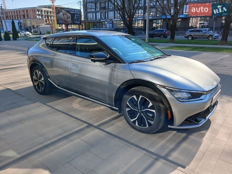 Позашляховик / Кросовер Kia EV6 2023 в Ужгороді