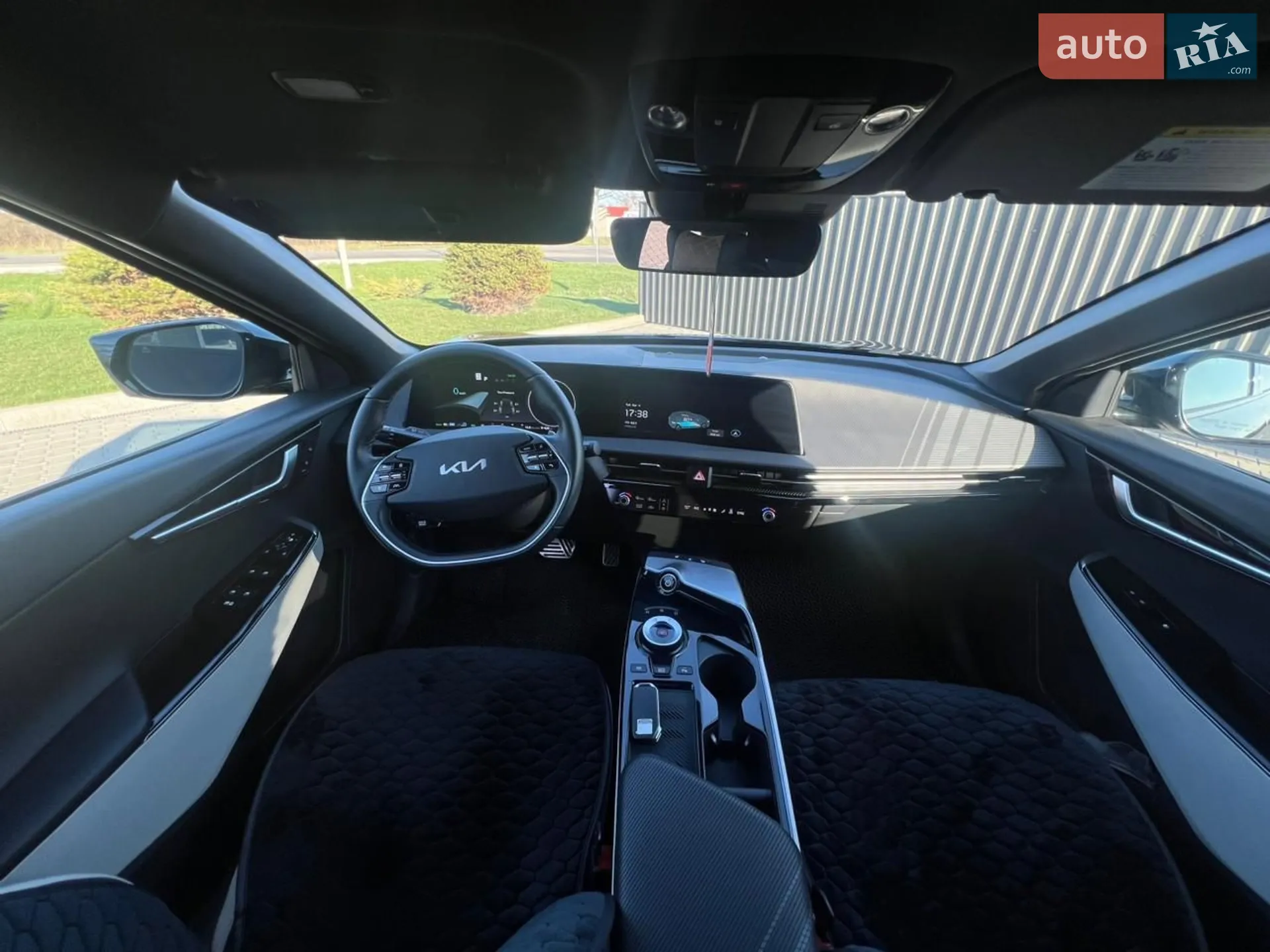 2023 Kia EV6 - мініатюра 14