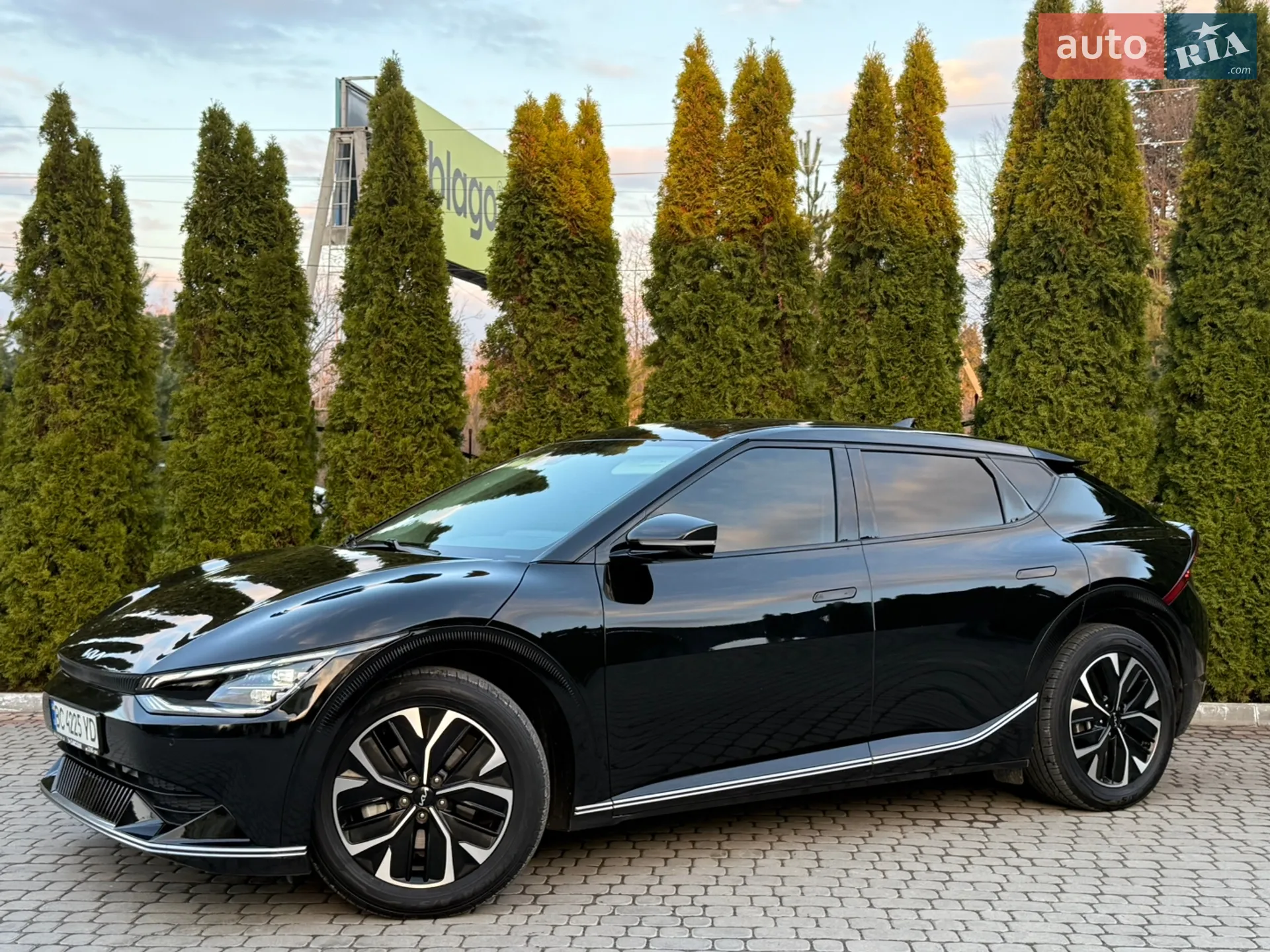 2022 Kia EV6 - мініатюра 10