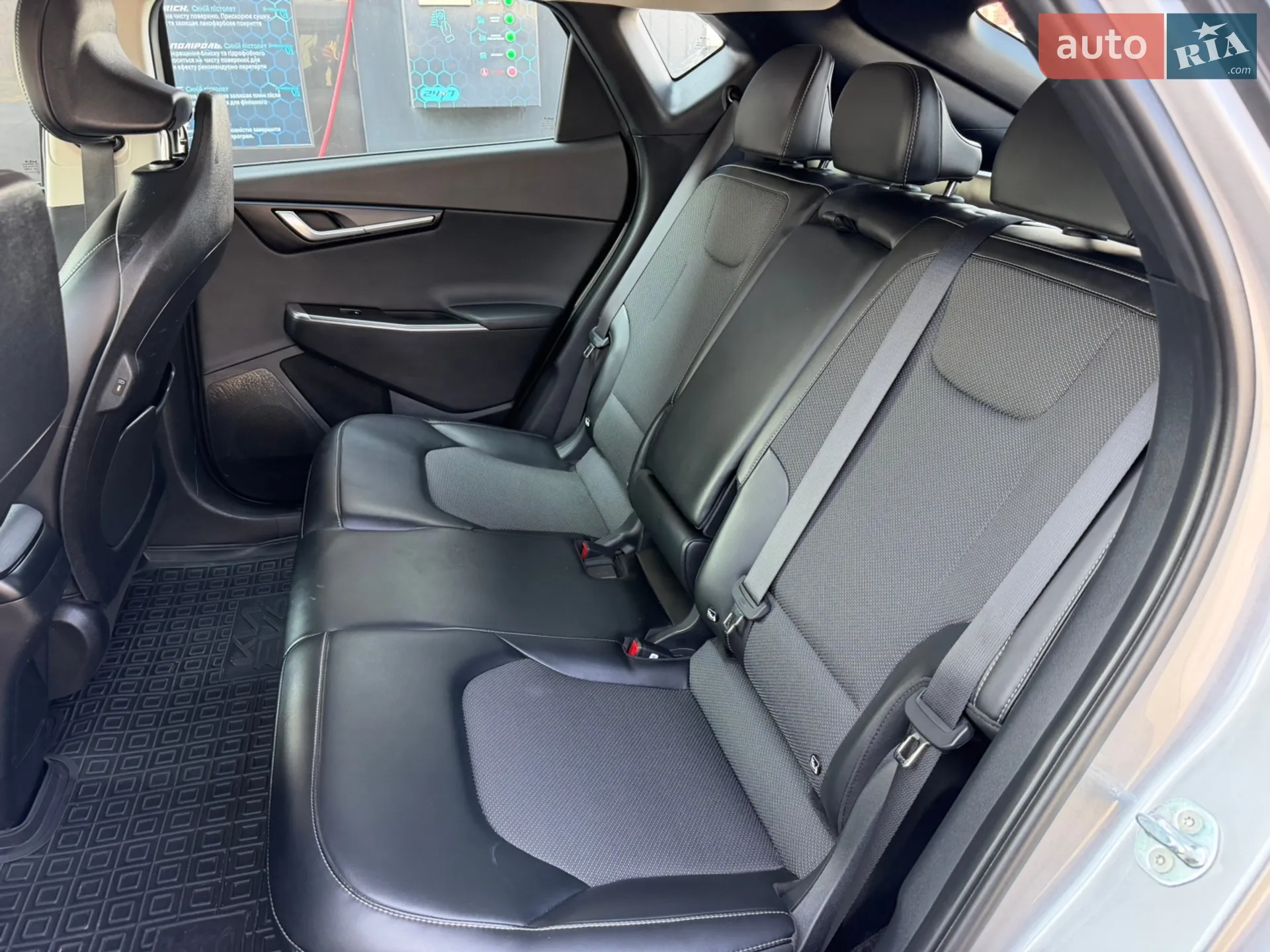 2021 Kia EV6 - мініатюра 10