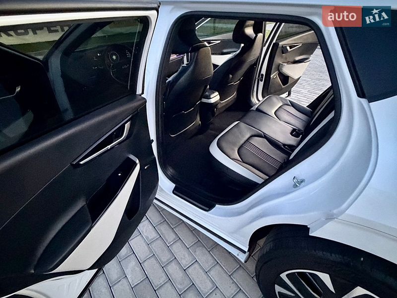 Позашляховик / Кросовер Kia EV6 2023 в Львові