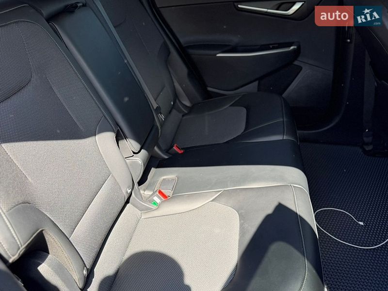 Внедорожник / Кроссовер Kia EV6 2021 в Ивано-Франковске