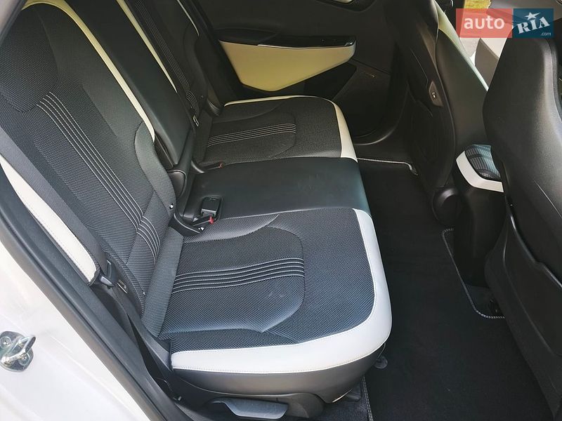 Внедорожник / Кроссовер Kia EV6 2024 в Трускавце