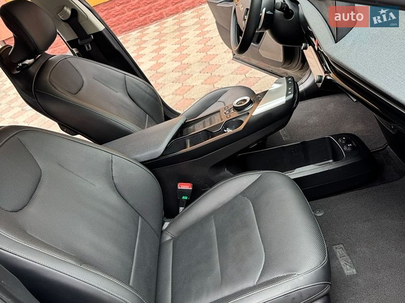 Внедорожник / Кроссовер Kia EV6 2022 в Ровно