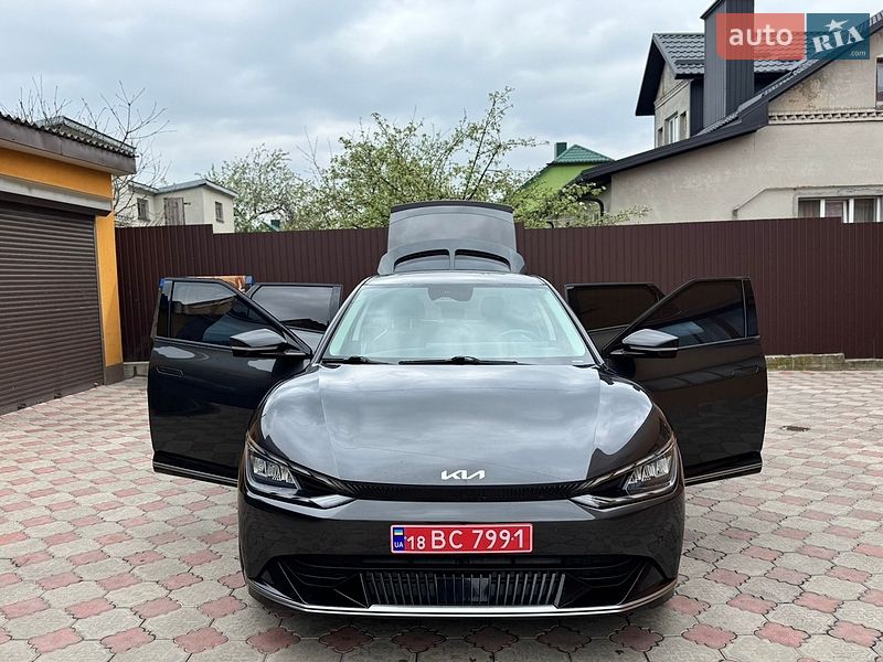 Внедорожник / Кроссовер Kia EV6 2022 в Ровно